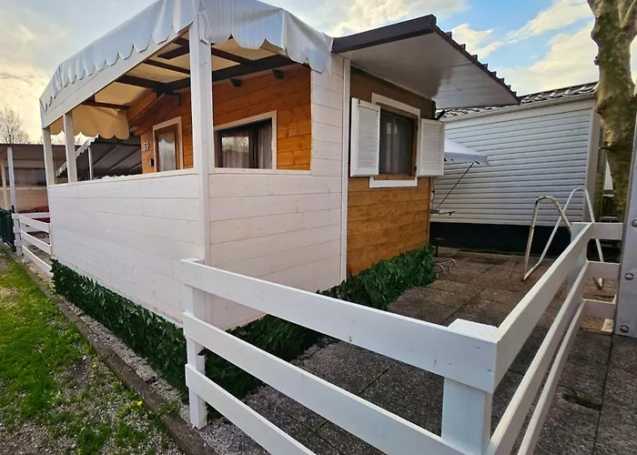 Camping La Di Mr Max *